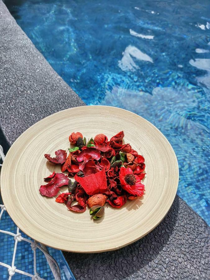 A Rock Resort Langkawi - Coral Reefs Kuah Bagian luar foto